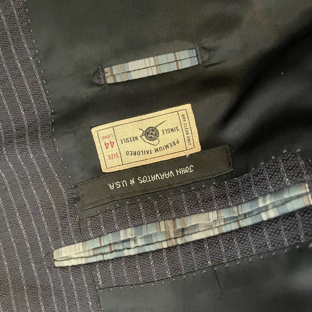 John Varvatos Star USA Textured Wool Chalk Stripe Suit Jacket in‎ Charcoal 44 L